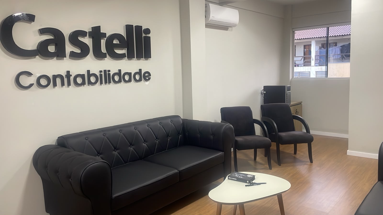 Recepção do escritório Castelli Contabilidade, em Alvorada/RS